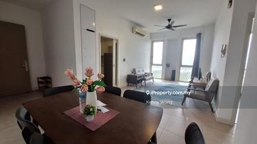 Full loan 2 room service apartment at afiniti residence medini 1