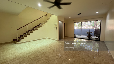 Sierramas 2.5 storey terrace house for sale  1