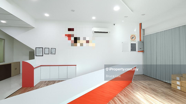 For Rent 3 Storey shoplot corner lot , Jalan Pegawai Alor Setar 1