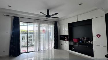 Senior Property Agent Specialising in Desa Parkcity more than 10 years 1