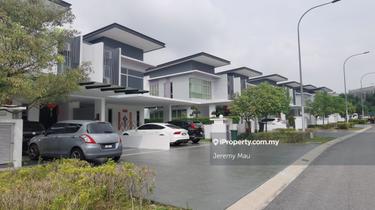 Chinese area, Long Driveway Cluster Semi-Detached (Moved in Condition) 1