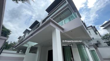 Semi-D house for Sale 1
