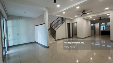 Chimes Well Renovated Terrace house for Rent 1