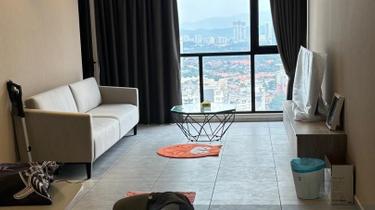 Very Nice Unit Good Deal High Floor  1