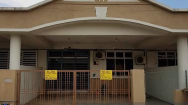 Lorong shahzan Indera Mahkota 1 storey house for rent 1