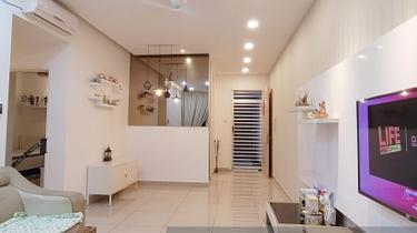 Season amara apartment larkin easy access to jb custom  1