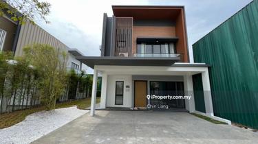 Cashback 50k with gated & guarded Lakeview garden double storey house 1