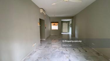 Well maintained unit perfect for own stay 1