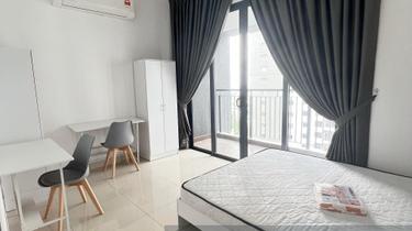 Partly Renovation(non bumi) (Kitchen Cabinet) (5room 3bath 3carpark) 1