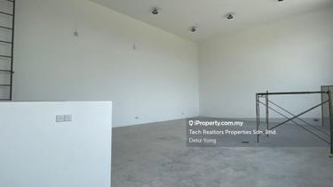 3 storey Standalone Factory for sale in Balakong with front Elevator 1