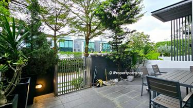 East Residence for Sales 1