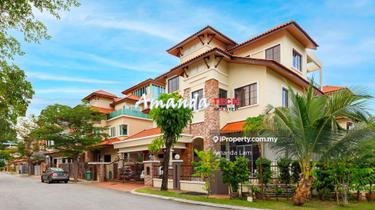 D'Residence, A Luxury Villas near Queensbay for Sale. 1