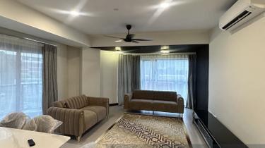 Atrium Spacious Unit 3 Rooms Fully Furnished 1