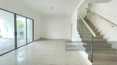 Terrace house for Sale 1
