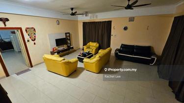 Double Storey Semi D House at Balakong For Sale 1