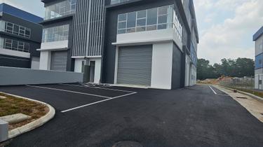 Balakong Jaya 2.5-Storey Semi-D Factory for Rent 1