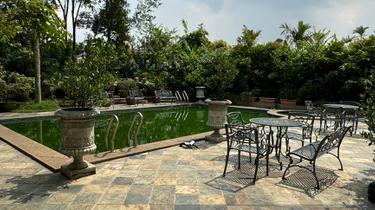 Private pool and Lift 7 bedroom house with guard house  1