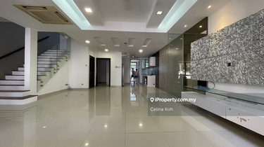 2 storey flat land 1