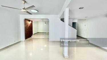Double Storey House for Sale at Burhanuddin Helmi, ttdi 1