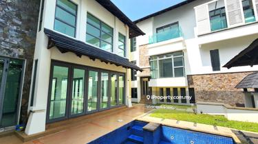 3 Storey courtyard twin Villas @ Serai Saujana 1