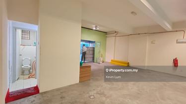 Shop Office / Warehouse For Rent in Kota Damansara 1