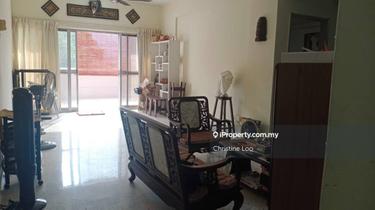 Selesa Hillhomes Apartment for Sale. Facing Golf Course(Block C) 1