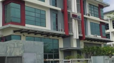 Near to Sunway Pyramid, Petaling Jaya, facing main road 1