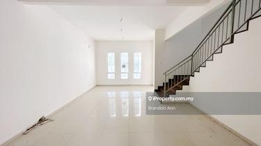 Brand new link terrace house 1