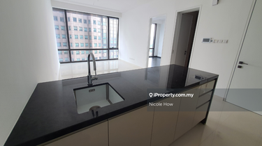 Direct Access Top Grade Lifestyle Shopping Mall and MRT Station 1