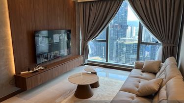 3 rooms with Brand New - Furnished by Designer 1