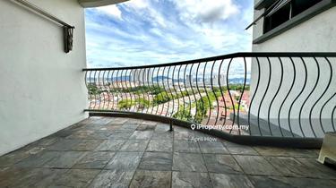 Balcony & 2car parks, low floor quiet facing, suit for renovation 1