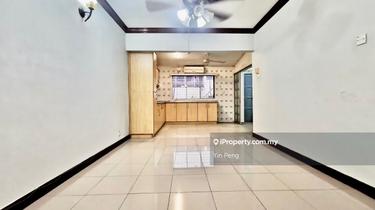 Double Storey House - Ideal for Renovation or Minor Touch Ups in ttdi  1