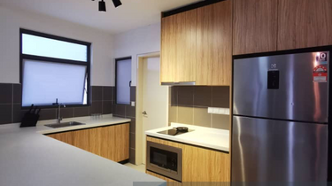 Lakeville For Sell,Fully Furnished,2cp, Nice Unblock View,Big Balcony 1