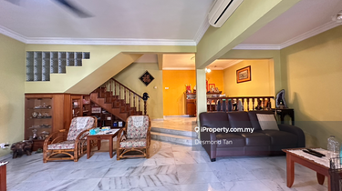 Long Driveway, Good Condition, Walking to Atria 1
