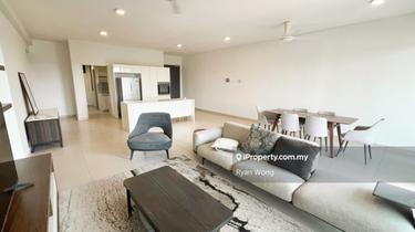 Below Market 1789sf Big Unit Available for Sale 1