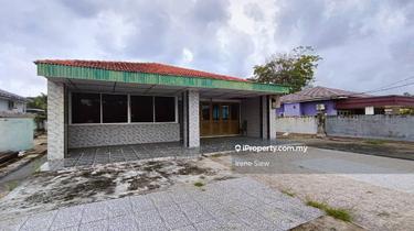 Taman Peranginan Mutiara Pd 1 storey bungalow Facing East House no 4 1