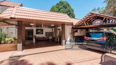 Freehold Bungalow with Swimming Pool at Bukit Gasing Petaling Jaya 1