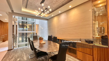 Courtyard Landed Garden View Villa With Private Lift house for Sale 1