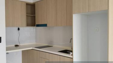 Tropicana Metropark Specialist with Many Units on Hand 1