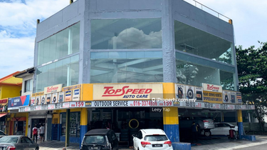 Corner (En Bloc) 3 Storey Shoplot Subang Jaya For Rent 1