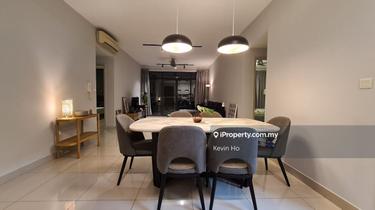 Tastefully furnished in good condition! 1