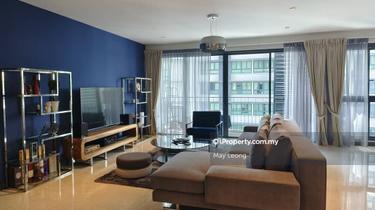 Renovated, move in ready condition unit. 1
