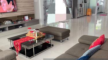 3storey Renovated Semi-D For Sale 1