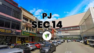 Surrounded by Malls, Banks, F&B etc. Prime area ! 1