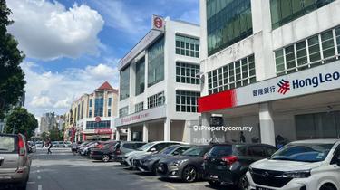Ground floor shop for rent at Puteri 1  1