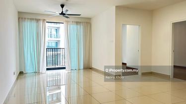 Brand new unit, 2 rooms, partly furnished, nice view, easy access 1