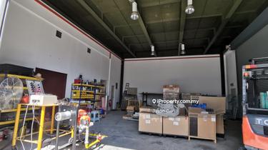 Fully extended Semi-D factory for sale in Puchong Town Centre! 1
