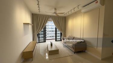 Fully Furnished High Floor unit  1