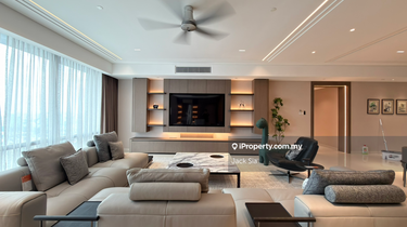 Big Layout unit in Embassy Row 1