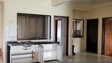 Lake View Unit for Sale 1
